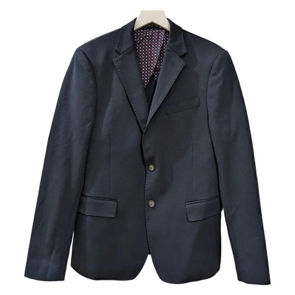 LIKE NEW IKE BEHAR Men's Navy Two Button Blazer Size 40